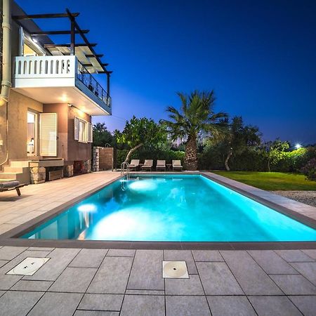 Petronila Luxury Villa With Heated Private Pool キサモス エクステリア 写真