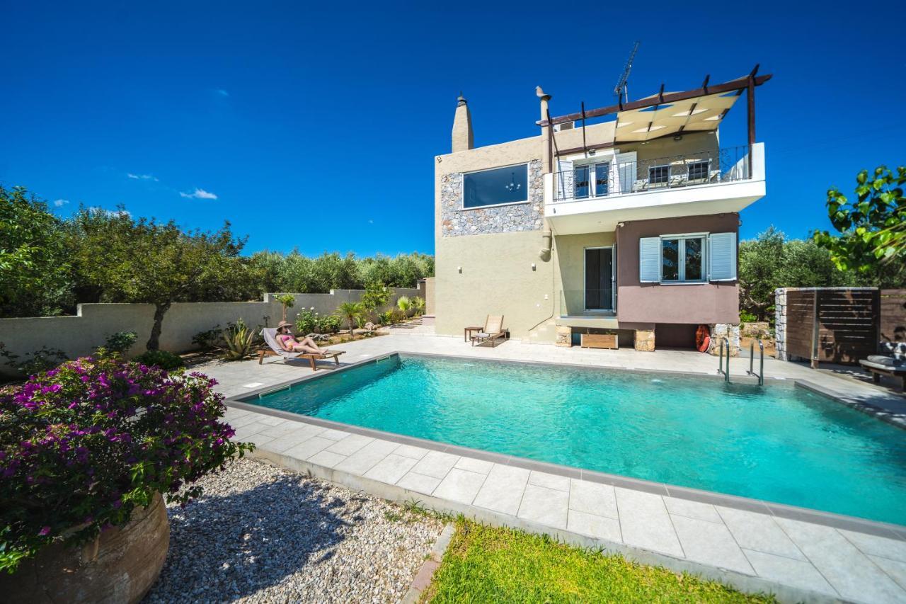 Petronila Luxury Villa With Heated Private Pool キサモス エクステリア 写真