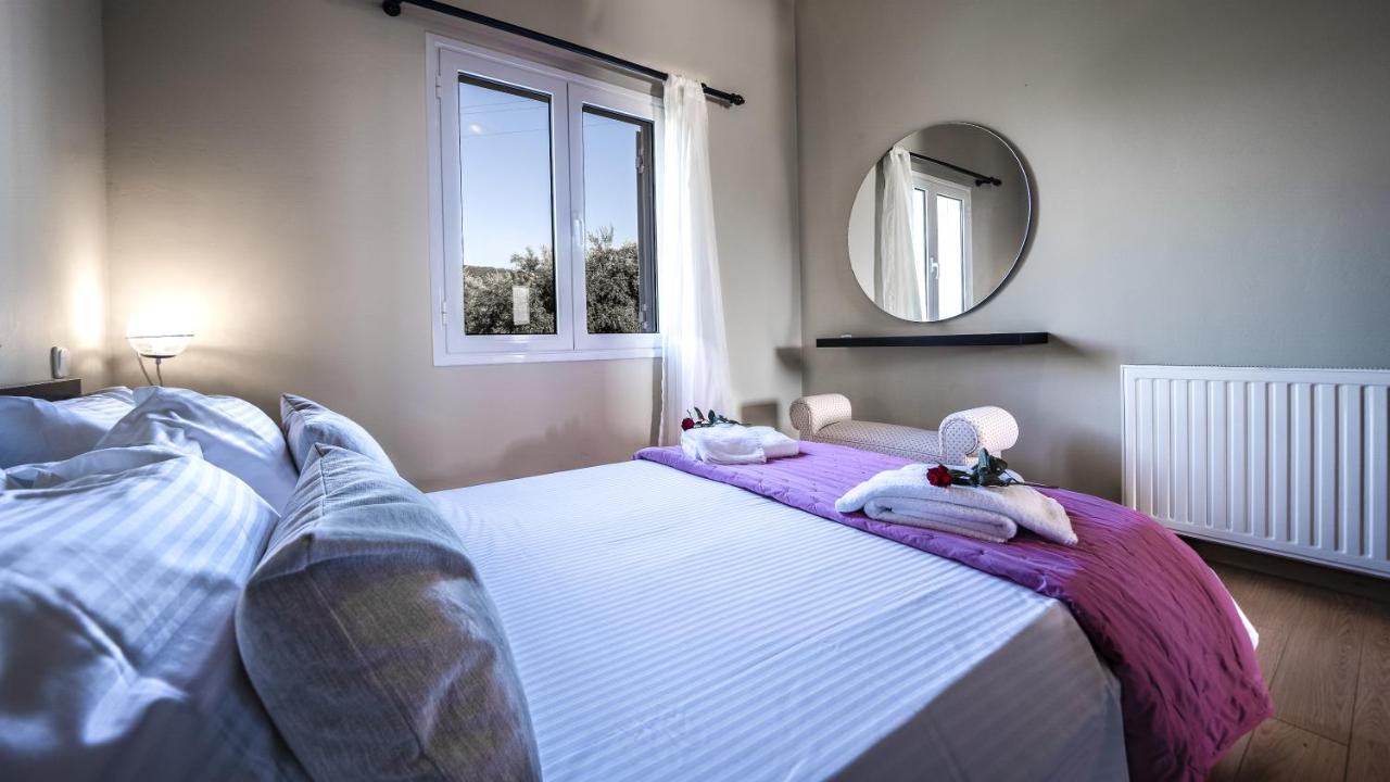 Petronila Luxury Villa With Heated Private Pool キサモス エクステリア 写真