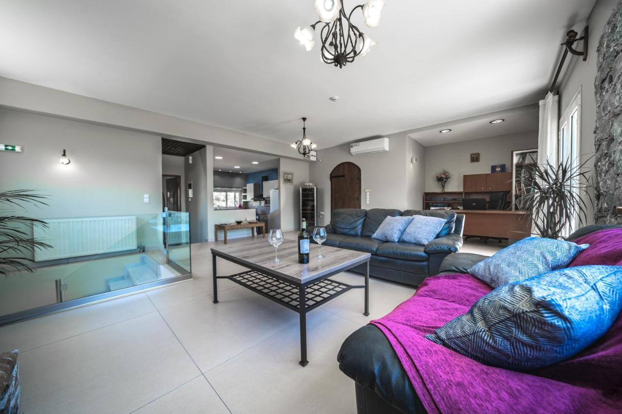 Petronila Luxury Villa With Heated Private Pool キサモス エクステリア 写真