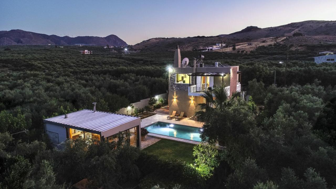 Petronila Luxury Villa With Heated Private Pool キサモス エクステリア 写真